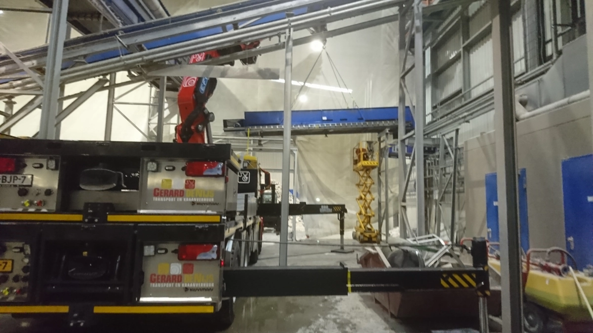 Onderhoud in fabriekshal