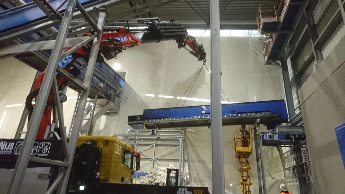 Onderhoud in fabriekshal