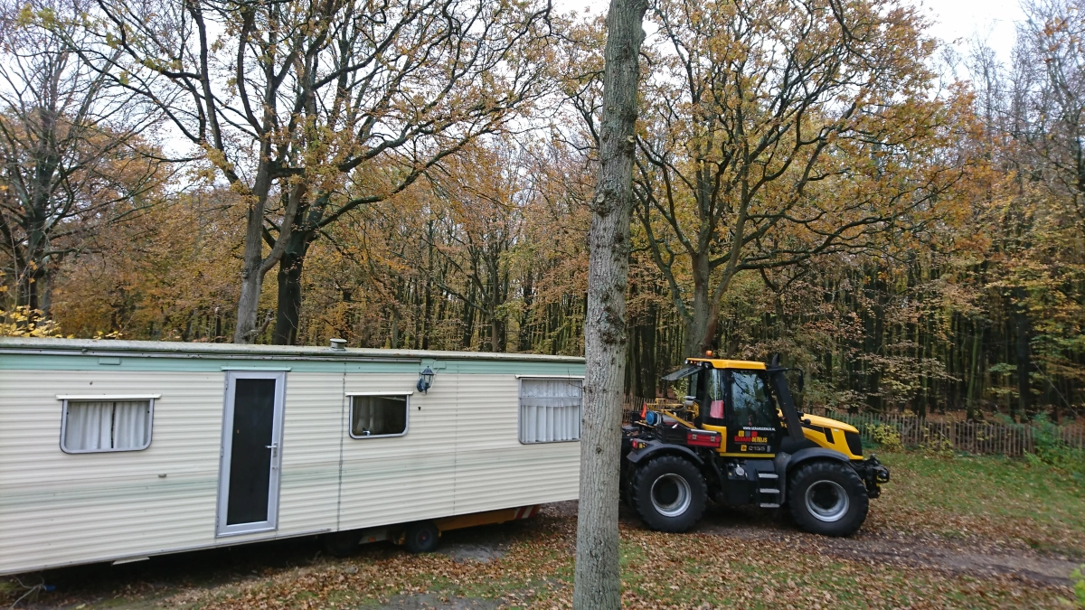 JCB Fastrac - tractor